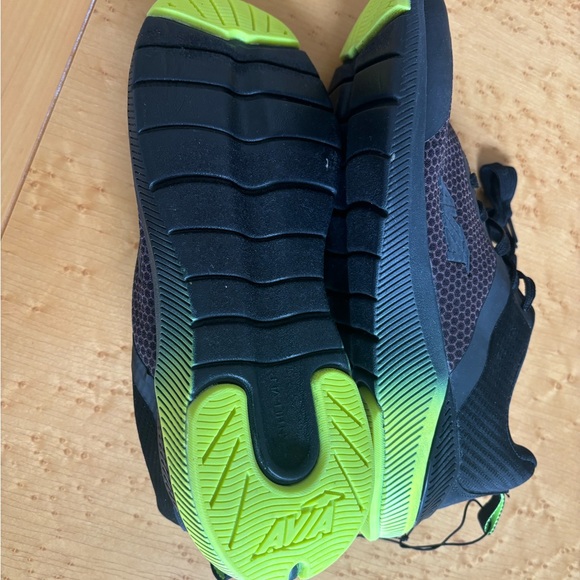 NEW AVIA Reflective Running Shoes - Size 9 US - Picture 7 of 7